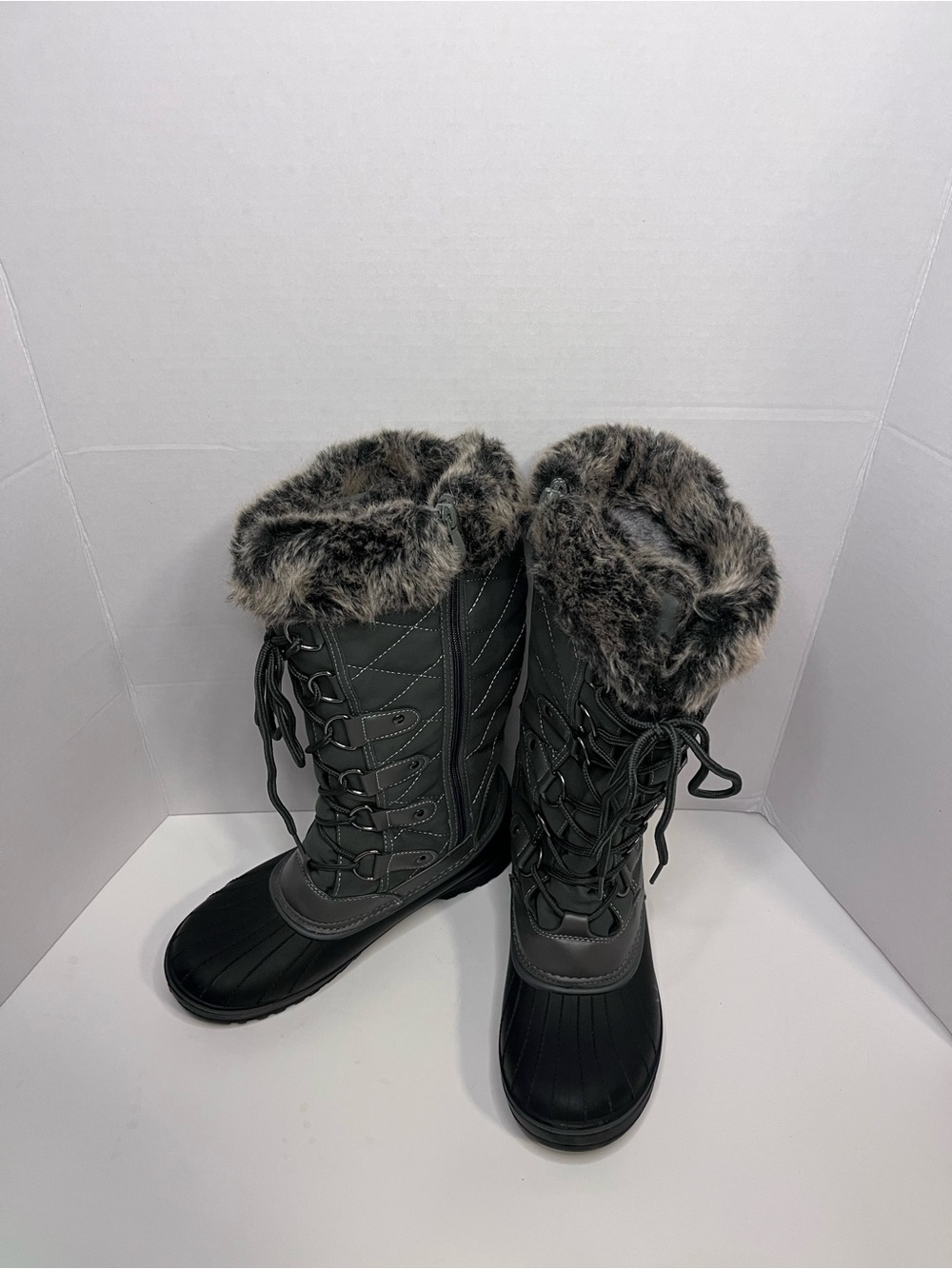 DreamPairs Avalanche Women’s Size 7 Faux-Fur Lace-Up Winter Boots